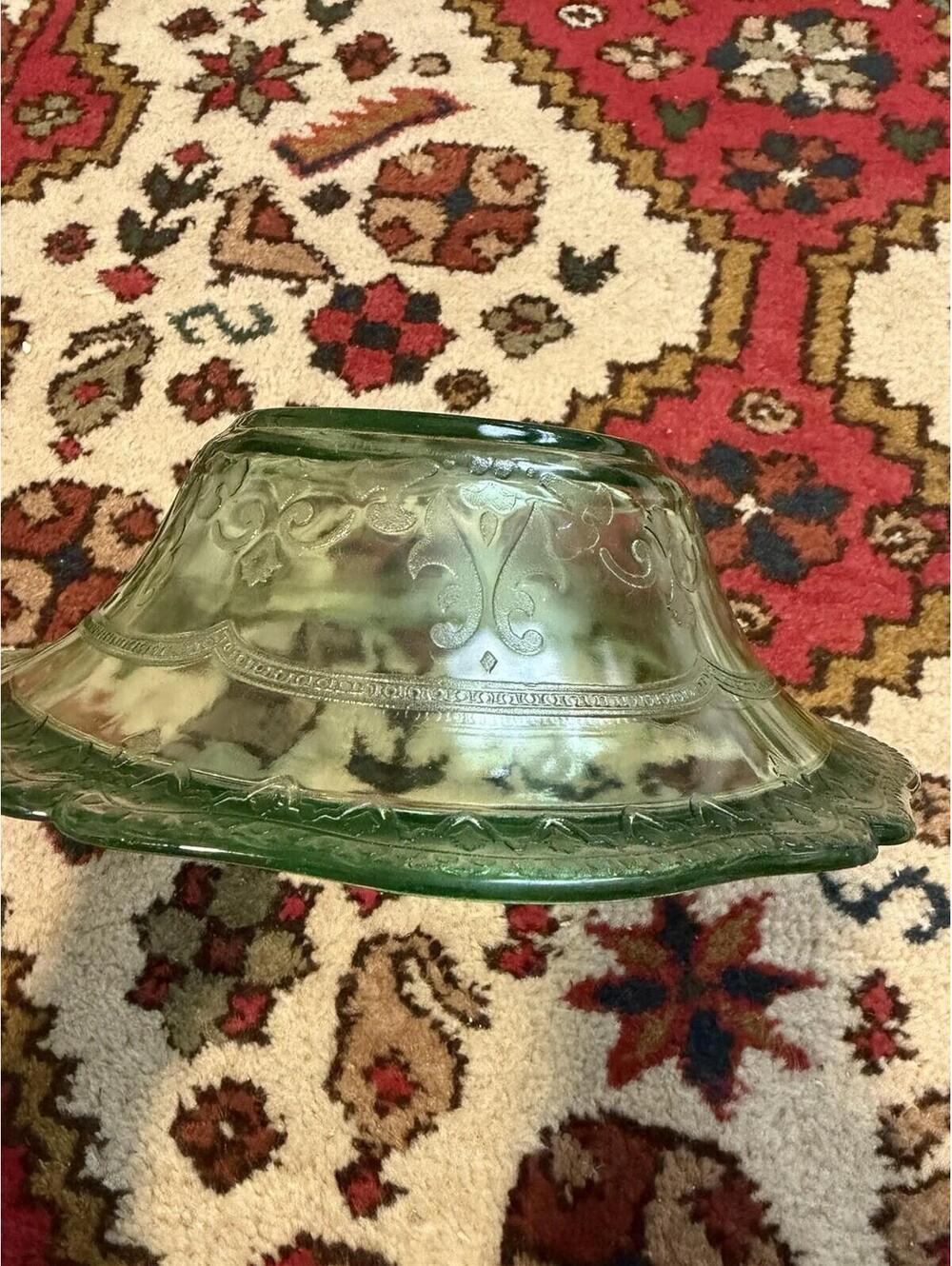 Federal Glass Patrician Spoke 9" Bowl Uranium Depression Glass